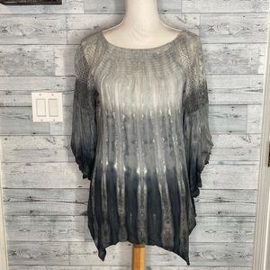 STUDIO WEST DIP DYE RELAXED BLACK AND WHITE BLOUSE